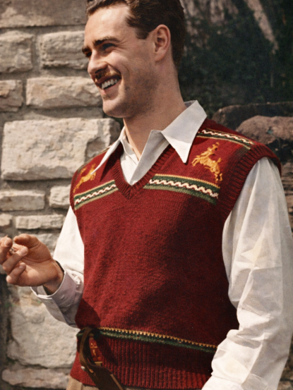 Mens sleeveless reindeer design christmas winter pullover