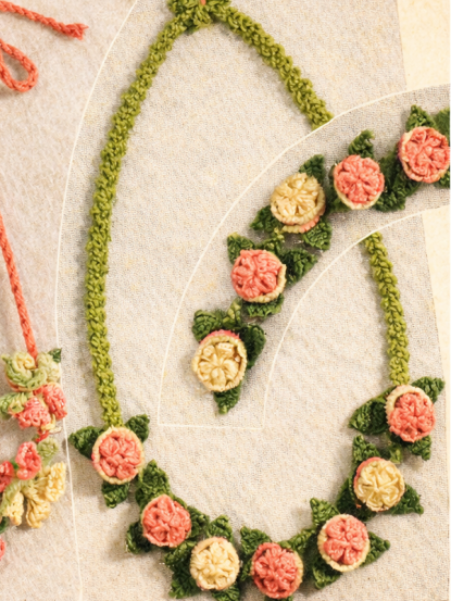 1950s flower necklaces crochet pattern