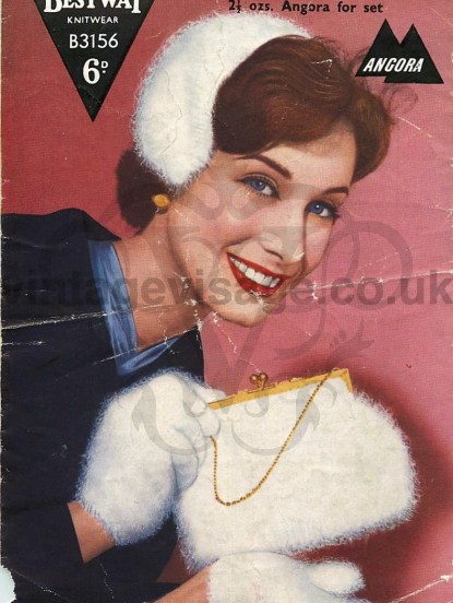 Vintage 1950s Knitting Pattern- pretty matching fluffy hat gloves and bag