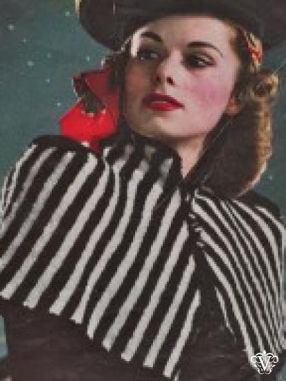 1940s chic striped cape knitting pattern