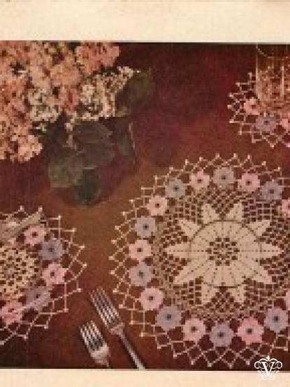 Vintage crochet patterns for pretty flower doilies